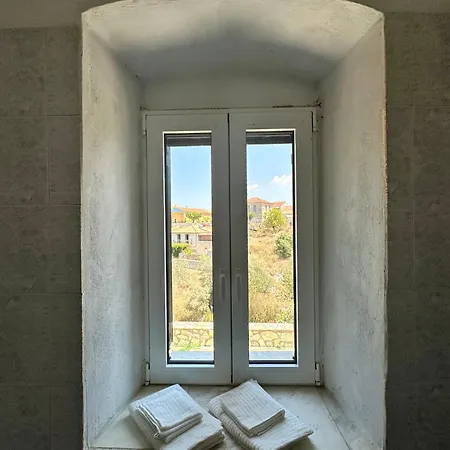 Βίλα Chrysavgi Stone House