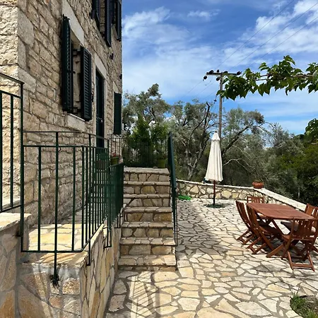 Villa Chrysavgi Stone House *